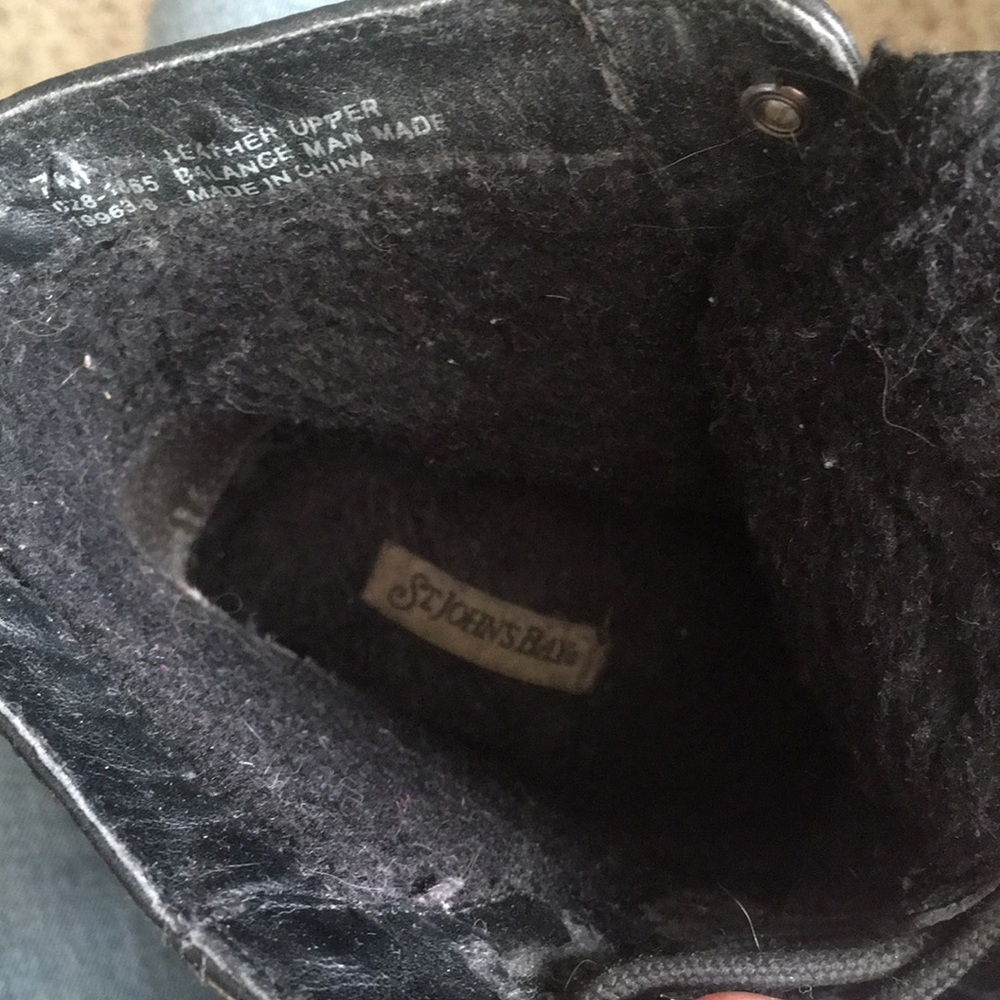 Vintage St. John’s Bay black ankle booties! - Picture 11 of 15